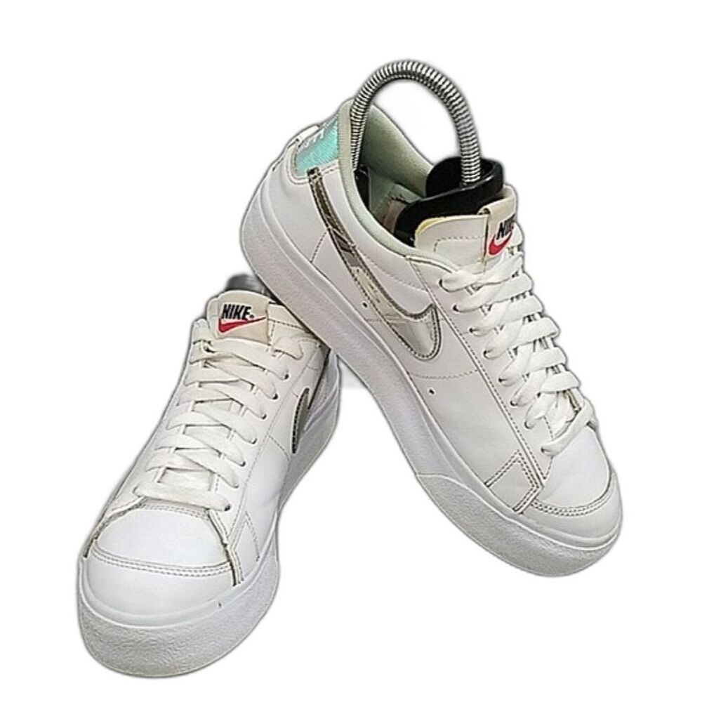 Nike women's Size 7 Blazer low platform "White Mint" Silver - DQ7654-100
